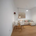 La Goleta Apartment *